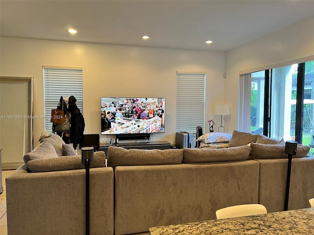 3214 W 97th St, Hialeah, FL 33018 - photo 14