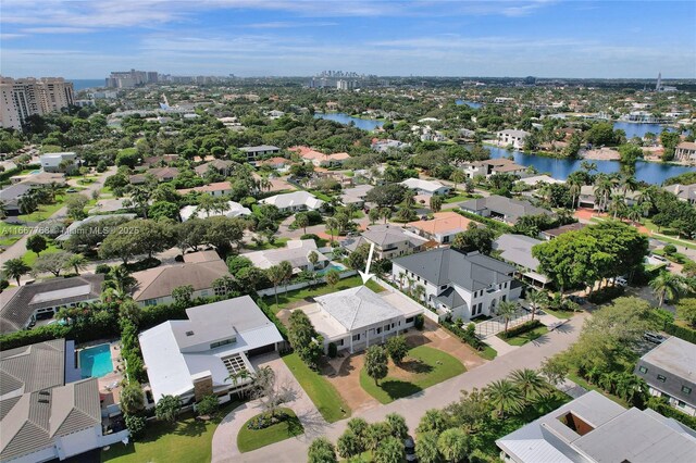 bird's eye view featuring a water view