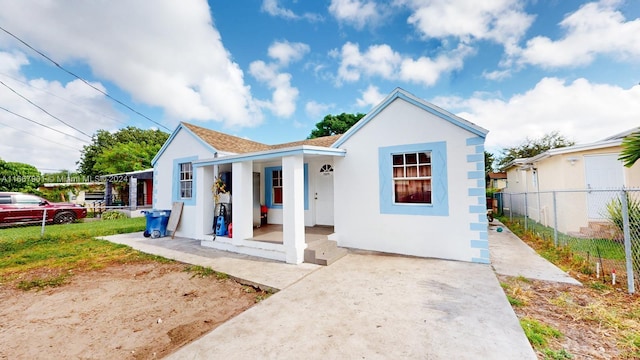 view of front facade featuring covered porch