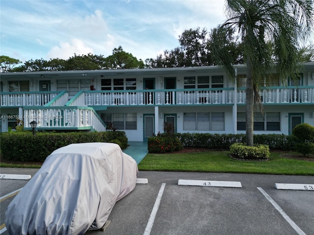 view of building exterior