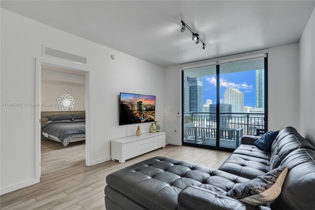 999 SW 1st Ave Unit 1807, Miami, FL 33130 - photo 9