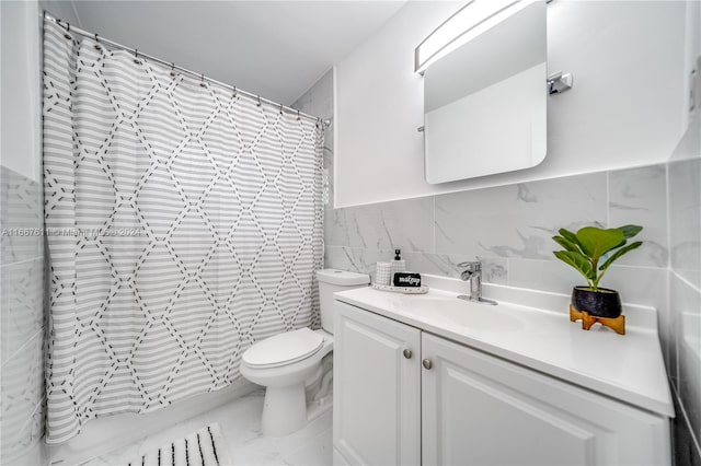 full bathroom featuring vanity, shower / bath combo, toilet, tile walls, and tasteful backsplash