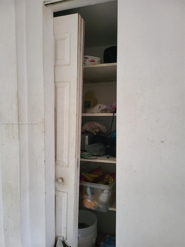 1350 NE 119th St Unit 135023, Miami, FL 33161 - view of closet