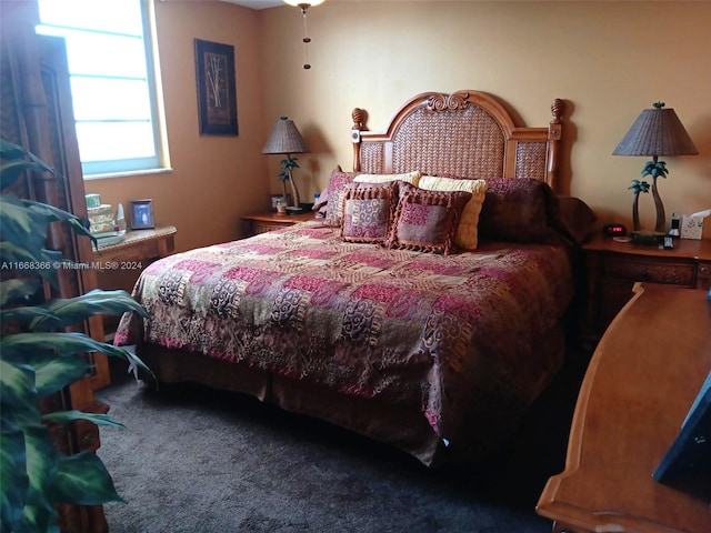 view of carpeted bedroom