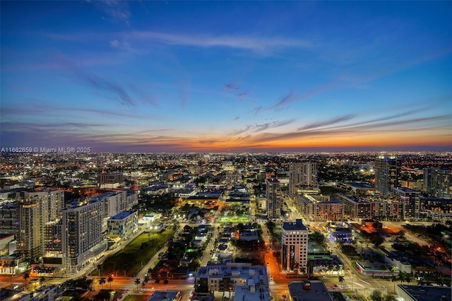 view of aerial view at dusk