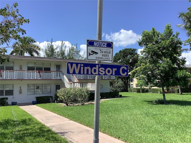 60 Windsor C Unit 60, West Palm Beach, FL 33417 - exterior details with stucco siding