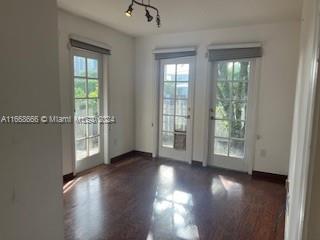 301 W Rivo Alto Dr, Miami Beach, FL 33139 - photo 21