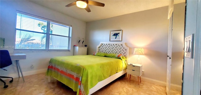 bedroom featuring ceiling fan