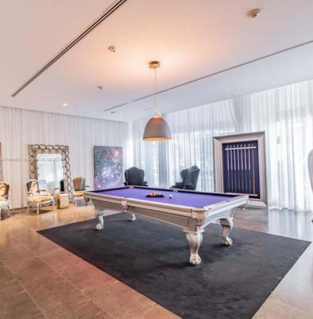 game room featuring billiards