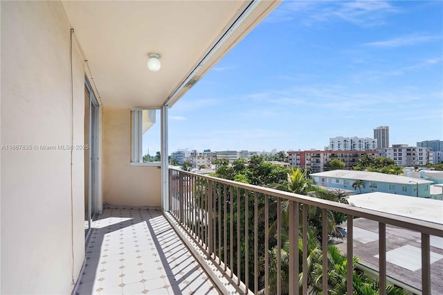 7921 Byron Ave Unit 507, Miami Beach, FL 33141 - balcony featuring a view of city