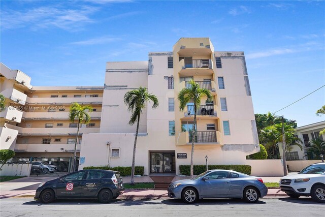 7921 Byron Ave Unit 507, Miami Beach, FL 33141 - view of property featuring fence