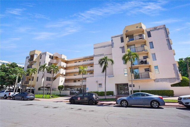 7921 Byron Ave Unit 507, Miami Beach, FL 33141 - view of property