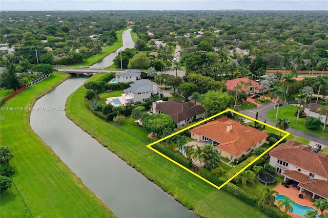 bird's eye view featuring a water view