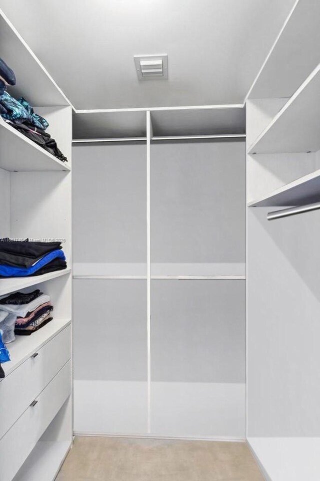 488 NE 18th St Unit 2301, Miami, FL 33132 - view of walk in closet