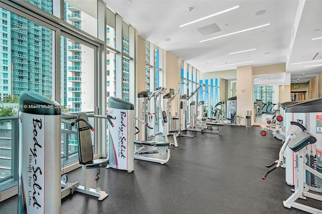 488 NE 18th St Unit 2301, Miami, FL 33132 - view of exercise room