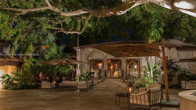 view of patio / terrace with an outdoor living space