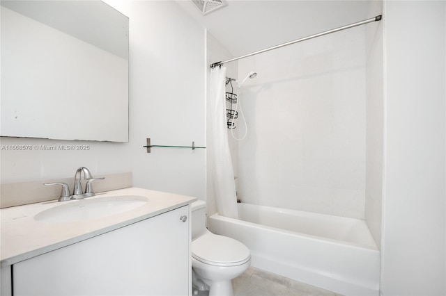 full bathroom featuring tile patterned floors, visible vents, shower / bath combo with shower curtain, toilet, and vanity