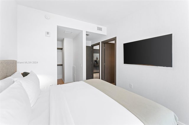 398 NE 5th St Unit 1419, Miami, FL 33132 - view of bedroom