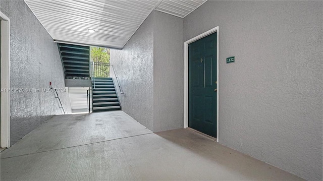 18001 Richmond Place Dr Unit 1122, Tampa, FL 33647 - photo 2