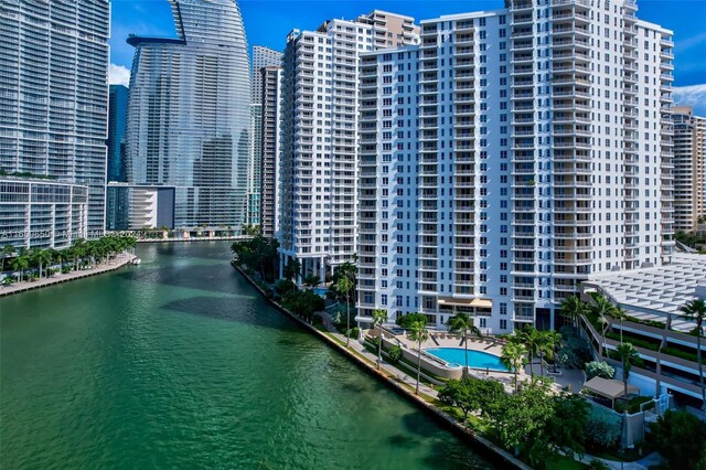701 Brickell Key Blvd Unit 1108, Miami, FL 33131 - aerial view featuring a water view and a city view