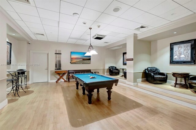 701 Brickell Key Blvd Unit 1108, Miami, FL 33131 - playroom with light wood-style floors, billiards, visible vents, and baseboards