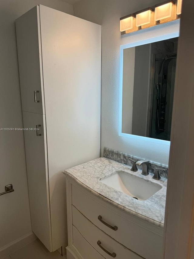 bathroom with vanity