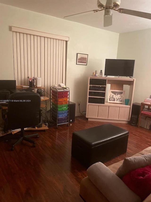 8144 SW 206th Ter, Cutler Bay, FL 33189 - living area with wood finished floors, a ceiling fan, and a desk