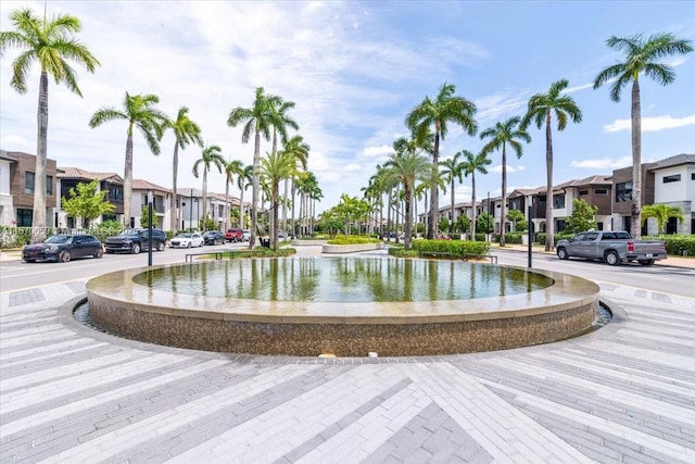 4636 NW 84th Ave Unit 47, Doral, FL 33166 - surrounding community featuring a residential view