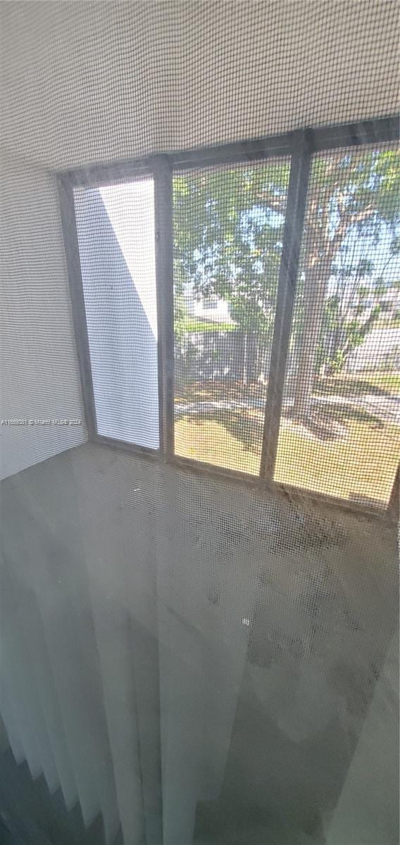 215 Lake Pointe Dr Unit 210, Oakland Park, FL 33309 - interior space