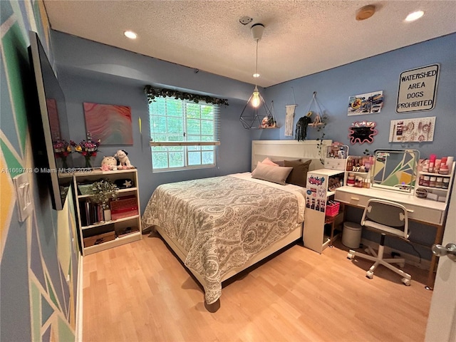 kitchen with tasteful backsplash, stainless steel appliances, a wealth of natural light, and sink