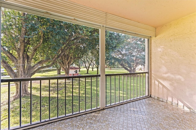 view of unfurnished sunroom