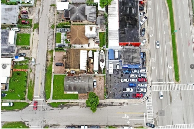 4264 E 8th Ct, Hialeah, FL 33013 - photo 4