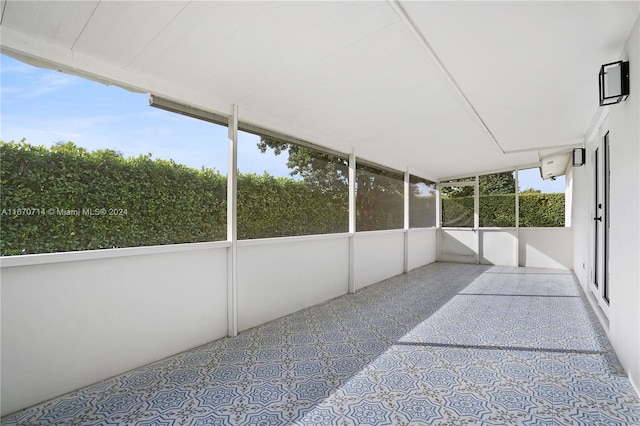 view of unfurnished sunroom