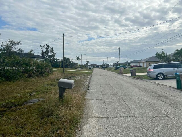 2237 SW Embers Ter, Cape Coral, FL 33991 - photo 4
