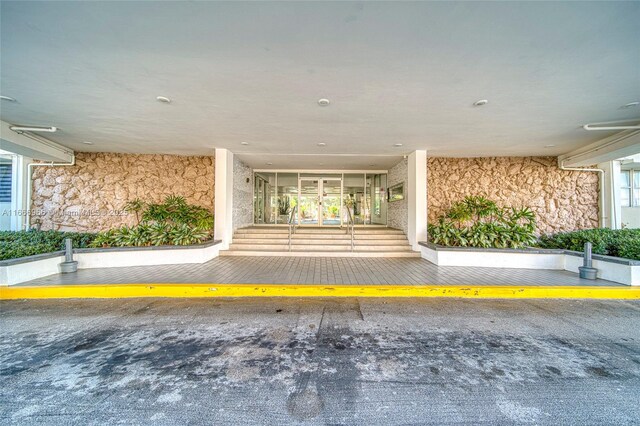 401 Golden Isles Dr Unit 908, Hallandale Beach, FL 33009 - photo 4