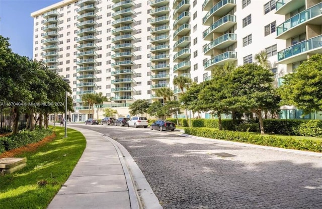 19370 Collins Ave Unit 207, Sunny Isles Beach, FL 33160 - view of community