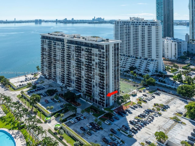 600 NE 36th St Unit 423, Miami, FL 33137 - view of urban area with a nearby body of water