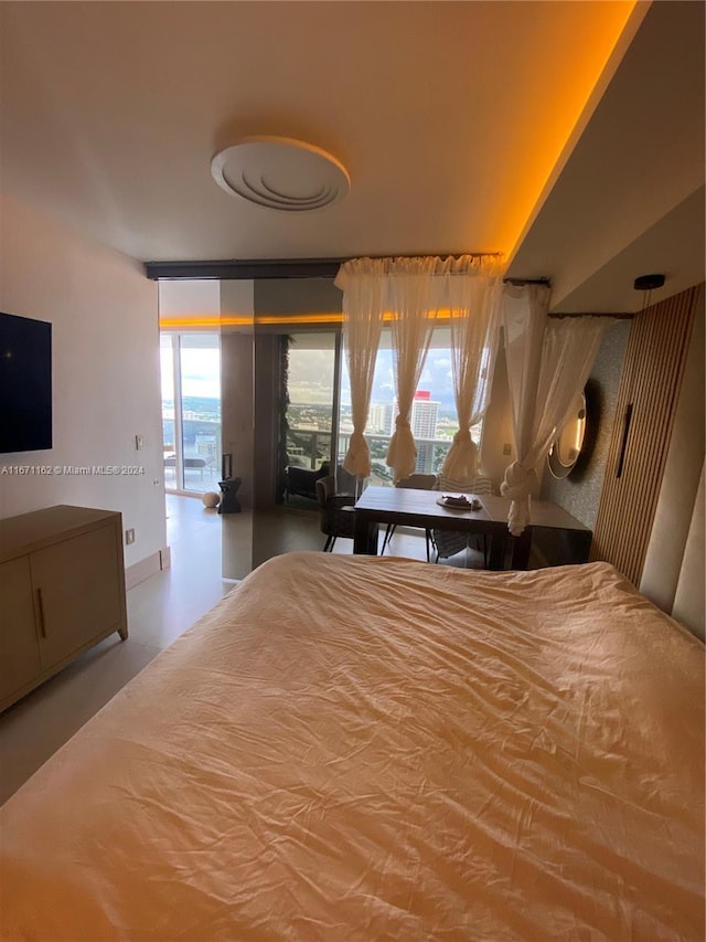 1850 S Ocean Dr Unit 3109, Hallandale Beach, FL 33009 - bedroom featuring baseboards