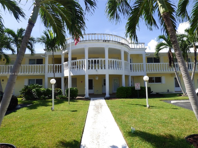 view of building exterior