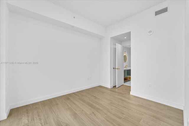 2678 Tigertail Ave Unit 909, Miami, FL 33133 - photo 11