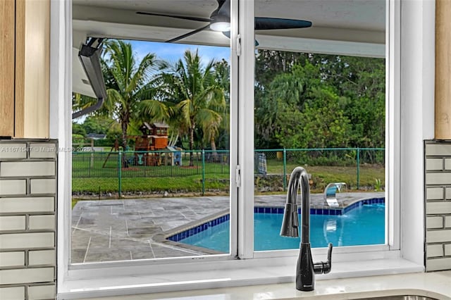 11811 NW 5th Ct, Plantation, FL 33325 - view of pool featuring fence and a patio area