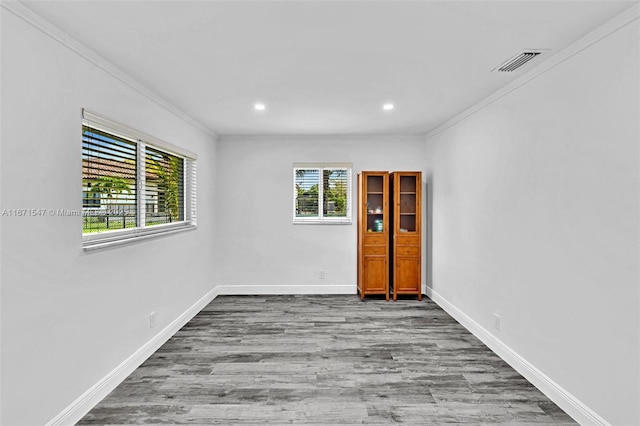 11811 NW 5th Ct, Plantation, FL 33325 - unfurnished room featuring crown molding, wood finished floors, baseboards, and recessed lighting