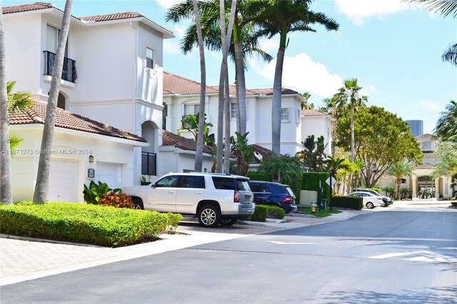 view of building exterior with a residential view