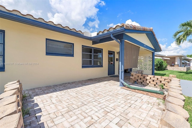 4701 Mainland Dr, Tamarac, FL 33319 - view of patio / terrace