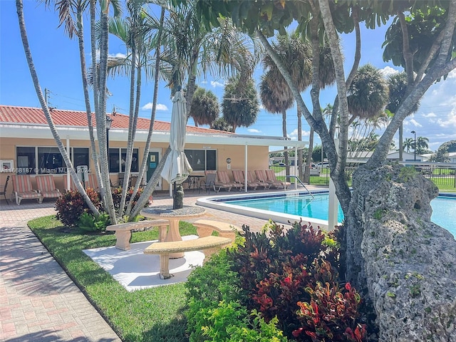 4701 Mainland Dr, Tamarac, FL 33319 - community pool with a patio area