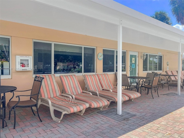 4701 Mainland Dr, Tamarac, FL 33319 - view of patio / terrace with outdoor dining area