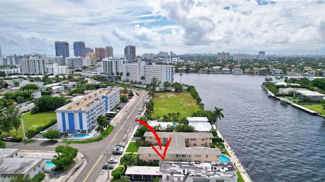 bird's eye view featuring a water view