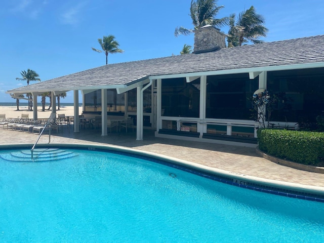 1586 S Ocean Ln Unit 125, Fort Lauderdale, FL 33316 - pool featuring a patio