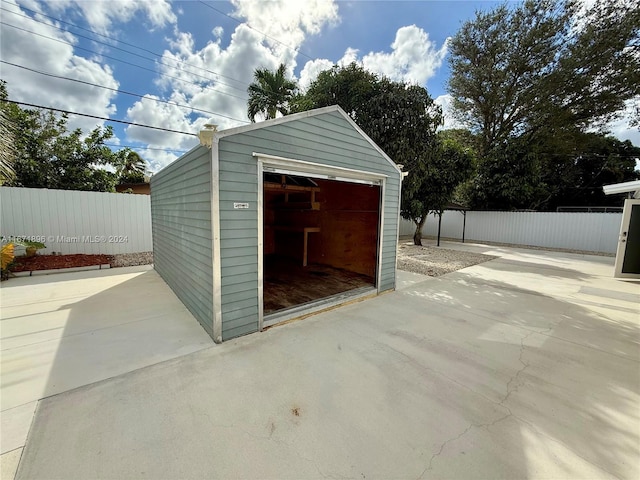 view of outbuilding