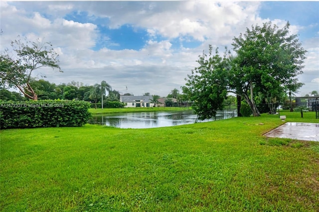 2913 Myrtle Oak Cir, Davie, FL 33328 - view of yard with a water view
